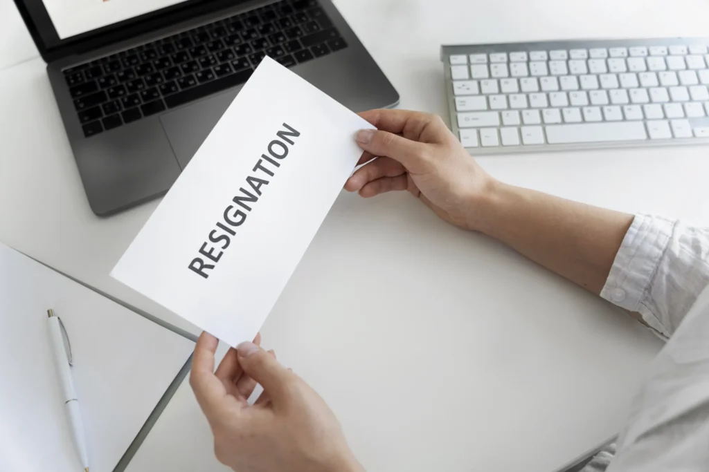 The best resignation letter (free template and examples)